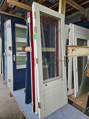 Buitendeur enkelglas hardhout AB ( 647 ) beschikbaar voor biedingen