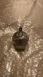 Vintage cupcake kerstbal, Diversen, Kerst, Ophalen of Verzenden, Zo goed als nieuw