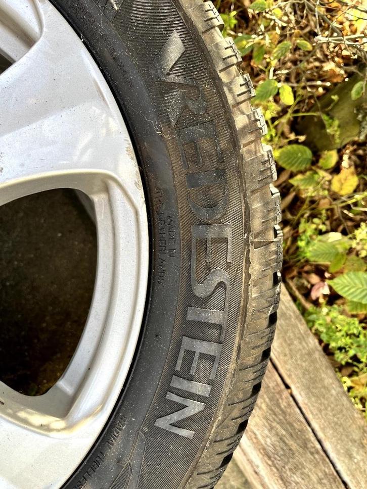 lichtmetalen velgen met winterbanden, Auto-onderdelen, Banden en Velgen, Band(en), Winterbanden, 16 inch, 205 mm, Personenwagen