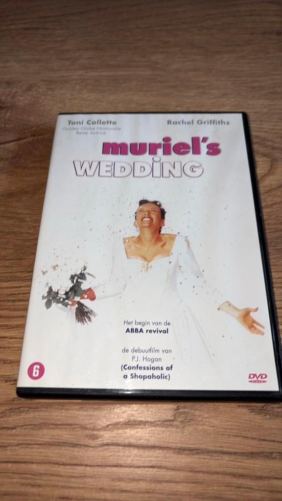 Muriel’s Wedding met Toni Collette van P.J. Hogan., Cd's en Dvd's, Dvd's | Drama, Zo goed als nieuw, Ophalen of Verzenden
