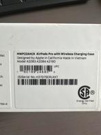 Apple AirPods Pro (MWP22AM/A), Beats, Nieuw, Ophalen of Verzenden, Over oor (circumaural)