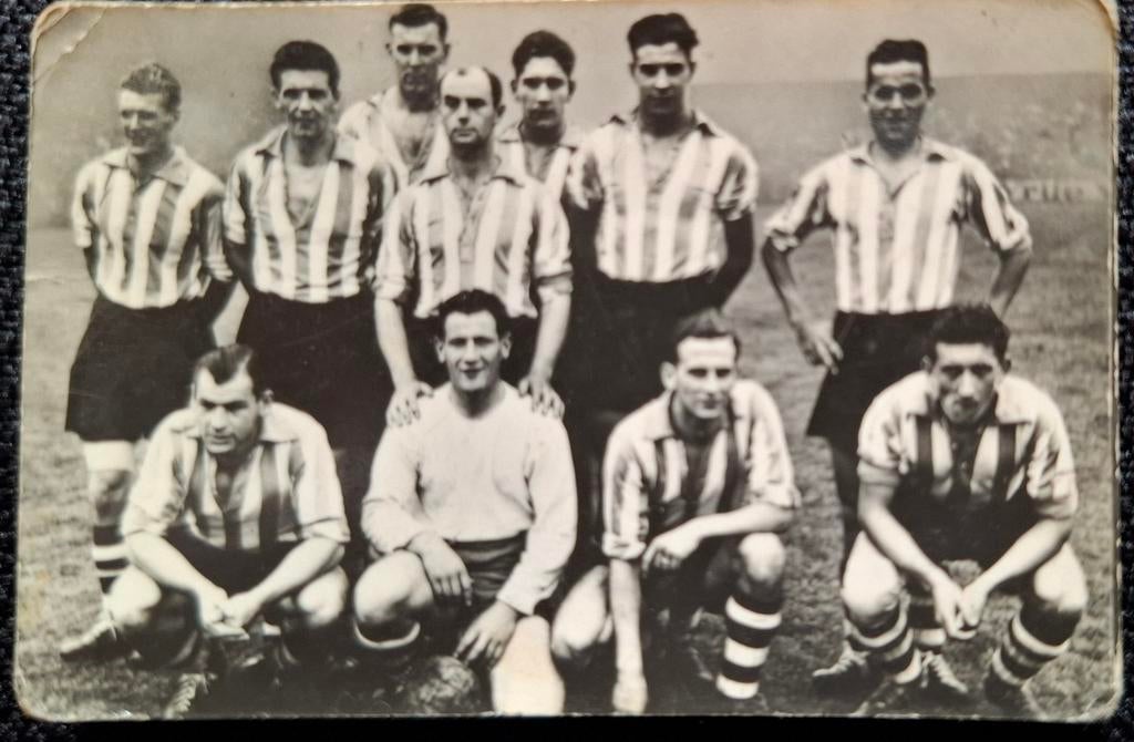 Voetbalplaatje Eindhoven 1951-1952 nr 36, Ophalen of Verzenden, Zo goed als nieuw, NAC Breda, Poster, Plaatje of Sticker