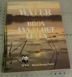Water bron van al het leven door P.J. Nieuwenhoven e.a., P.J. Nieuwenhoven e.a, Ophalen of Verzenden, Zo goed als nieuw, Natuur algemeen
