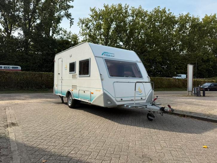 Eifelland Holiday Special 420 QD 2001, Caravans en Kamperen, Caravans, Bedrijf, tot en met 4, 750 - 1000 kg, Treinzit, Eifelland