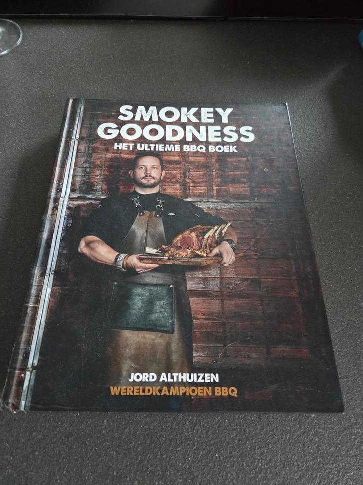 Smokey Goodness BBQ Boek - Jord Althuizen, Boeken, Kookboeken, Zo goed als nieuw, Voorgerechten en Soepen, Hoofdgerechten, Tapas, Hapjes en Dim Sum