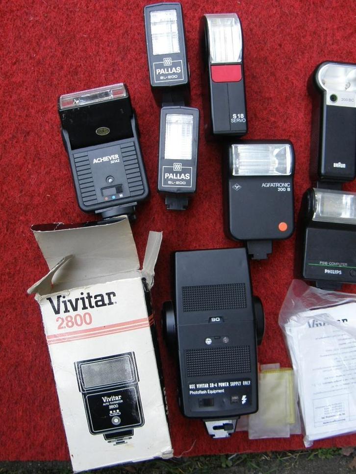 Diverse flitsers voor analoge camera's, Audio, Tv en Foto, Fotografie | Flitsers, Refurbished, Overige merken, Ophalen of Verzenden