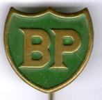 BP koper/blik brandstof speldje ( G_019 ), Verzamelen, Verzenden, Zo goed als nieuw, Transport, Speldje of Pin