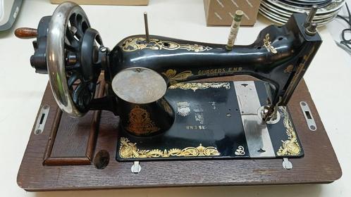 Antieke naaimachine Burgers E.N.R. – werkt, compleet!, Antiek en Kunst, Antiek | Naaimachines, Ophalen