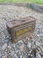 Zeldzame ww2 US .30 cal ammo box met mount .30 browning, Verzamelen, Militaria | Algemeen, Amerika, Ophalen of Verzenden, Landmacht