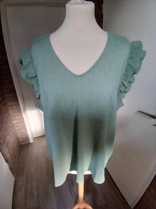 N) Stretch groen  shirt / tuniek  XL 42/44, Kleding | Dames, T-shirts, Zo goed als nieuw, Maat 42/44 (L), Groen, Korte mouw, Ophalen of Verzenden