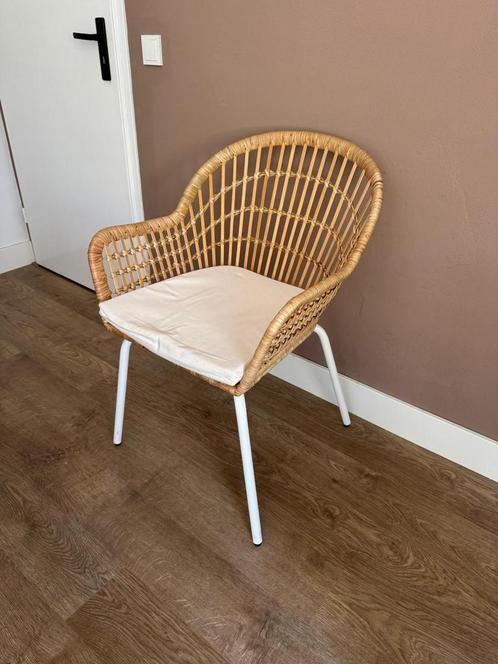 Rotan eetkamerstoel Ikea - zo goed als nieuw, Huis en Inrichting, Stoelen, Zo goed als nieuw, Eén, Riet of Rotan, Overige kleuren