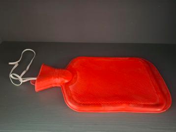 Rubberen warmwaterkruik  beschikbaar voor biedingen