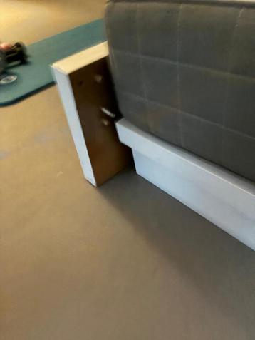 IKEA Malmbed 140x200 bedframe (wit, gebruikt) - afbeelding 3