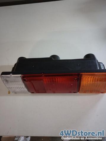 Nissan KINGCAB LINKS Achterlicht 2655574POA beschikbaar voor biedingen