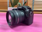 Panasonic DMC-G70 + Lumix G Vario 14-42mm f/3.5-5.6 Zwart, Ophalen of Verzenden, Zo goed als nieuw, Overige Merken, 8 keer of meer