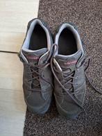 Lowa wandelschoenen maat 42 zgan, Sport en Fitness, Bergsport en Wandelen, Ophalen of Verzenden, Zo goed als nieuw, Schoenen