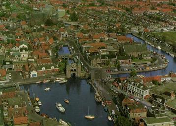 Sneek, gezicht op de Waterpoort - luchtfoto - 1984 gelopen beschikbaar voor biedingen