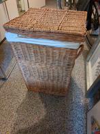 Rieten Wasmand - 70cm hoog, 45x40cm, Ophalen, 50 tot 100 cm, Minder dan 50 cm, Minder dan 50 cm