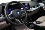 BMW X1 xDrive30e High Executive M Sport Automaat / Panoramad, Stoelverwarming, Overige kleuren, Vierwielaandrijving, 3 cilinders