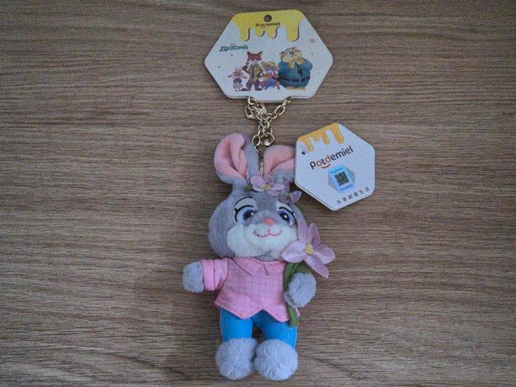 Disney Zootopia Zootropolis Potdemiel Judy Hopps tas hanger, Verzamelen, Disney, Zo goed als nieuw, Knuffel, Overige figuren, Ophalen of Verzenden
