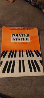 THE POINTER SYSTEM LES BOEK VOOR ALLE ORGELS / KEYBOARD dl1, Gebruikt, Overige genres, Les of Cursus, Ophalen of Verzenden