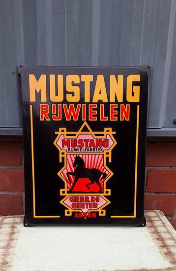 Emaille bord Mustang Rijwielen Langcat Bussum. beschikbaar voor biedingen