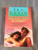 Een Kus Voor Je Sterft - Ira Levin, Ophalen of Verzenden, Zo goed als nieuw, Nederland