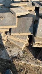 GRATIS.  Tegels beton 30x30, Tuin en Terras, Tegels en Klinkers, Ophalen, Gebruikt, Beton, Terrastegels