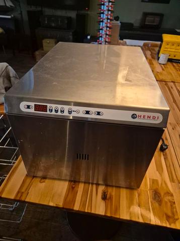 Hendi Lage temperatuur oven 225479 slow cooker beschikbaar voor biedingen
