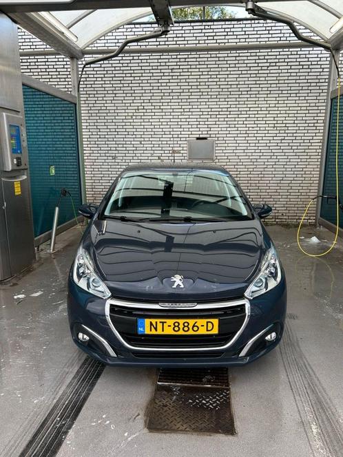 Peugeot 208 1.2 VTI 60KW/82PK 5-D 2017 Grijs, Auto's, Peugeot, Particulier, Achteruitrijcamera, Airbags, Airconditioning, Alarm