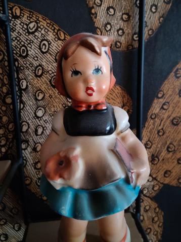 Vintage beeldje,,s  evenbeeld van Hummeltjes  beschikbaar voor biedingen