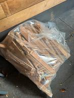 Twee zakken met stukken hout, Tuin en Terras, Minder dan 3 m³, Ophalen, Overige houtsoorten, Blokken