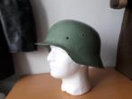 Duitse wo2 helm opgeknapte BV, Verzamelen, Militaria | Tweede Wereldoorlog, Ophalen of Verzenden, Landmacht, Duitsland, Helm of Baret