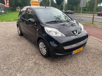 Peugeot 107 1.0-12V Urban Move airco stuurbekr beschikbaar voor biedingen