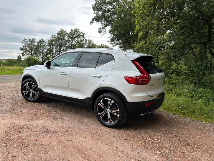 Volvo XC40 T5 Twin Engine 262pk Geartronic 2020 Wit, Auto's, Volvo, Particulier, XC40, 360° camera, ABS, Airbags, Alarm, Android Auto
