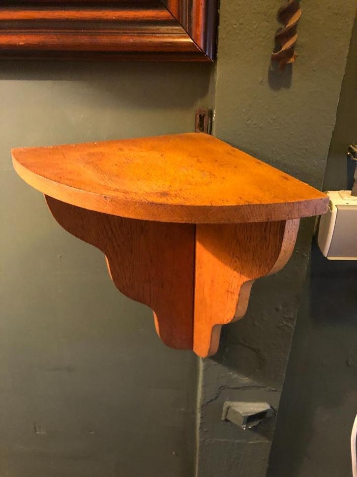 Prachtige Eiken Hoekconsole / Hoekplank., Antiek en Kunst, Antiek | Woonaccessoires, Ophalen of Verzenden