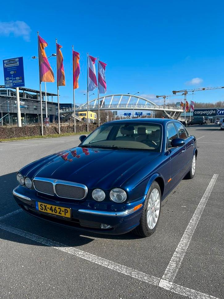 Jaguar XJ 3.5 V8, Auto's, Jaguar, Particulier, XJ, ABS, Adaptieve lichten, Airbags, Airconditioning, Alarm, Bluetooth, Boordcomputer