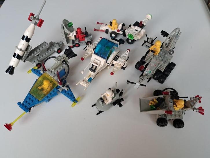 Vintage Maanlego 897, 6801, 6847, 6849, 6872, 6875 en 6880, Kinderen en Baby's, Speelgoed | Duplo en Lego, Gebruikt, Lego, Complete set