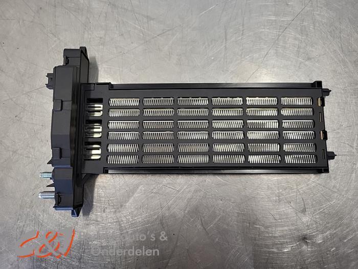 Kachel Radiateur van een Mercedes V-Klasse, Auto-onderdelen, Overige Auto-onderdelen, Mercedes-Benz, Gebruikt, 3 maanden garantie