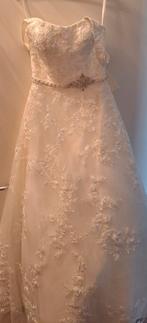 Mooie trouwjurk maat 38 met jasje, Ophalen of Verzenden, Zo goed als nieuw, Wit, Trouwjurk