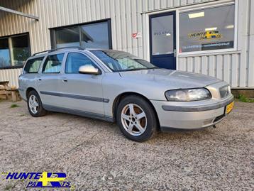 Volvo V70 2.4 D5 , Kleurcode 443 beschikbaar voor biedingen