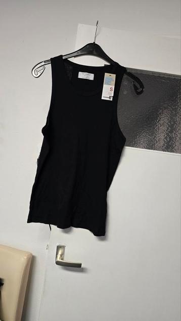Singlet nieuw  beschikbaar voor biedingen