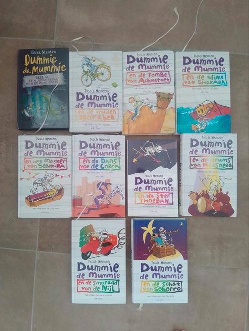 Tosca Menten - Dummie de mummie, 10 boeken te koop, Boeken, Kinderboeken | Jeugd | onder 10 jaar, Zo goed als nieuw, Fictie algemeen