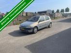 Renault Clio 1.4 Automaat - Airco - NW APK - NAP!, 1005 kg, Gebruikt, 4 cilinders, USB