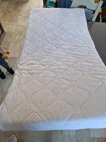baby bed matras beschikbaar voor biedingen