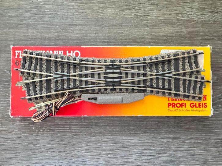 Fleischmann Profi Rails, Engelse wissel 6165 + aandrijving, Hobby en Vrije tijd, Modeltreinen | H0, Zo goed als nieuw, Rails, Gelijkstroom