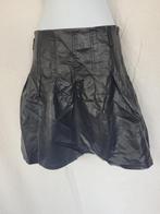Stoere imitatieleren rok mt 36 merk C&A, Kleding | Dames, Rokken, ., Zwart, Ophalen of Verzenden, Zo goed als nieuw