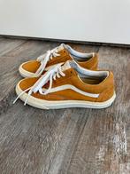 Vans Old Skool mosterd geel / oker geel, Kleding | Dames, Geel, Ophalen of Verzenden, Sneakers of Gympen, Gedragen