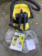 Kärcher WD4 nat/droog stofzuiger - met extra zakken, Ophalen of Verzenden, Gebruikt, Waterstofzuiger