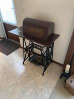 Geweldig naaimachine febea, Antiek en Kunst, Antiek | Naaimachines, Ophalen of Verzenden